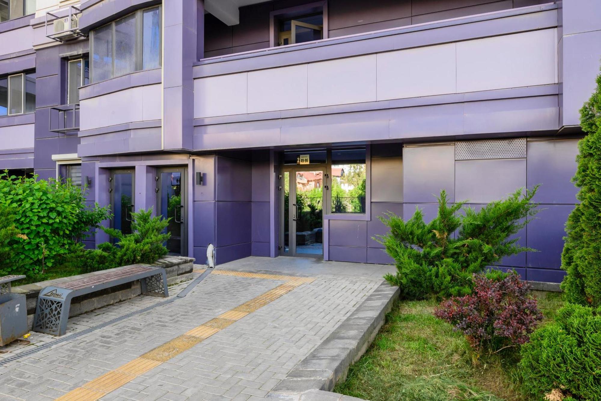 жк верный возле реки алматинки Apartment
