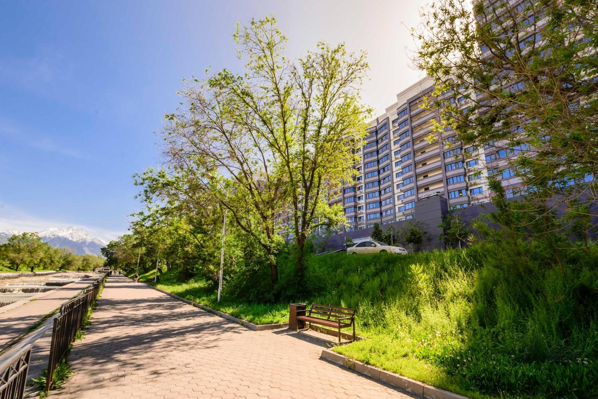 Apartment жк верный возле реки алматинки *